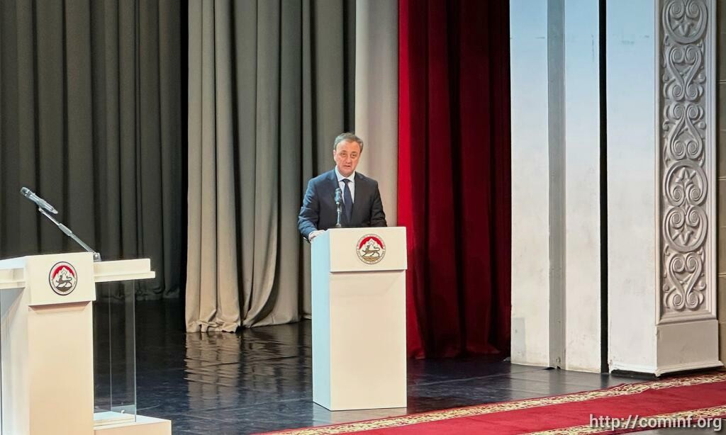 Владимир Делба принял участие в церемонии инаугурации избранного президента Южной Осетии Марата Камболова