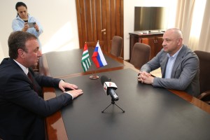 Владимир Делба встретился с первым заместителем губернатора Самарской области Виталием Шабалатовым 
