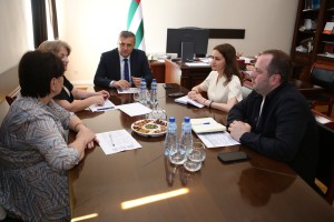 В Правительстве состоялась встреча, посвященная  реализации программы дополнительного профессионального образования для специалистов гастрономической сферы