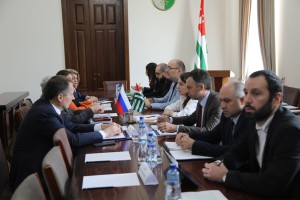 В Кабинете министров обсудили создание новой пенсионной системы в Абхазии