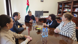 Вараздат Миносян принял члена Общественной палаты Омской области Ирину Сербину