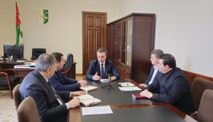 Владимир Делба провел совещание с вице-премьерами Правительства