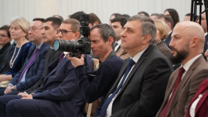 Вараздат Миносян принял участие в торжественном собрании, посвященном 35-летию Национального банка Абхазии