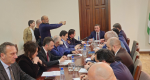 Премьер-министр провел совещание, посвященное выполнению поручения президента по итогам Гражданского форума